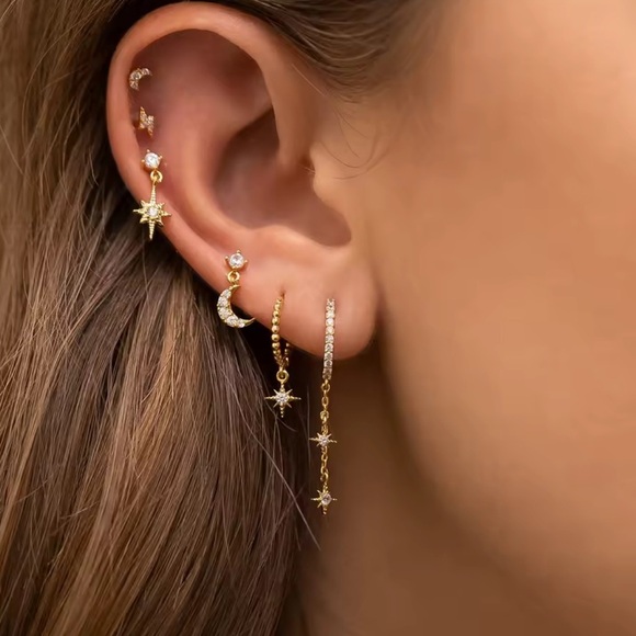 Luna Gold Star Moon Earring Set - Picture 4 of 10